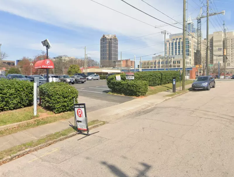 Parking at Dawson Street Lot
