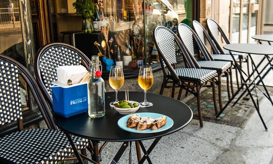 Image 2: Private Wine Tour of Margate