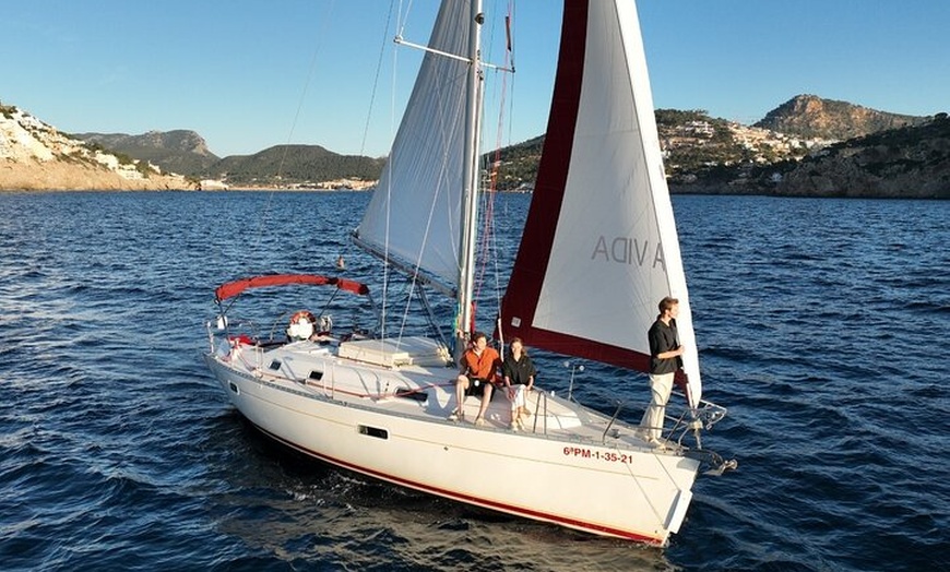 Image 11: Un día en Velero Privado con Capitán en Mallorca