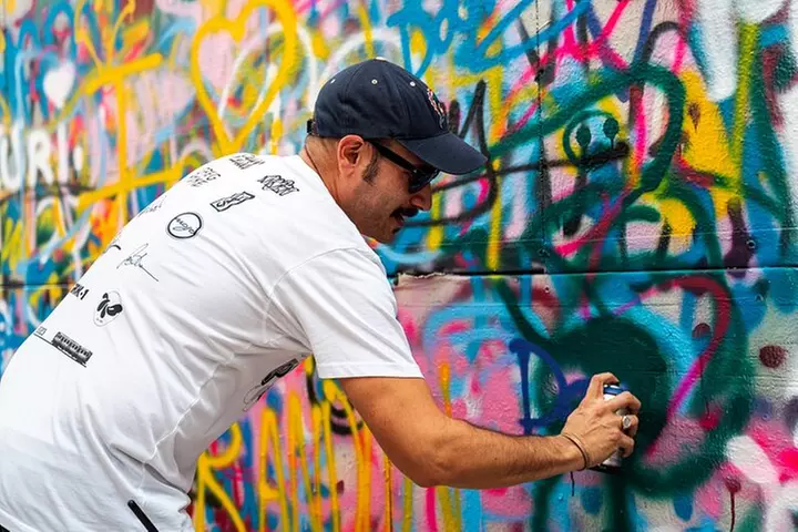 Wynwood Walls Admission and Official Spray Painting Experience