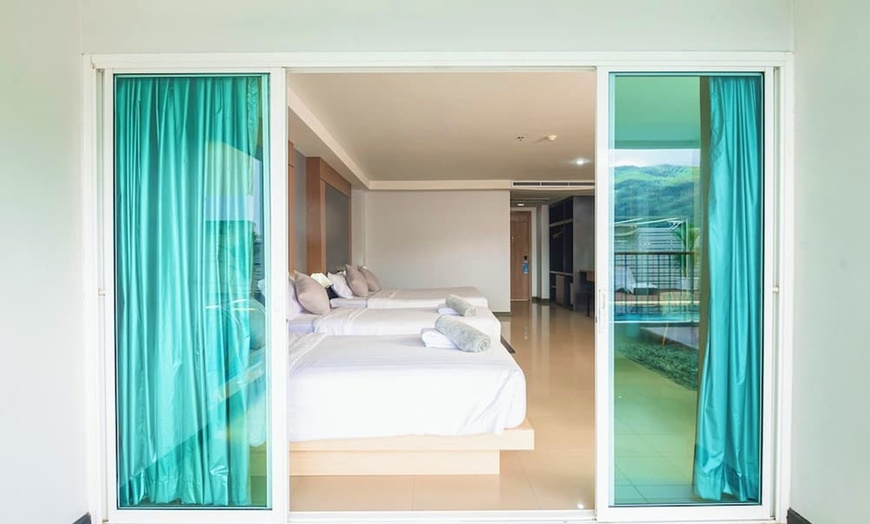 Image 44: ✈ POŁUDNIOWA TAJLANDIA | Phuket - Casa Del M 4* - Odkryty basen