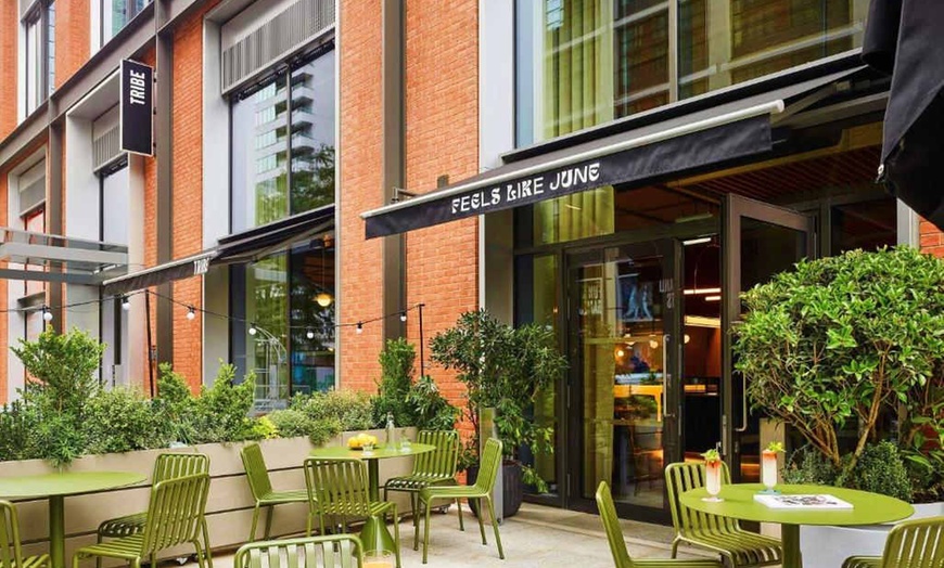 Image 5: ✈ ROYAUME-UNI | Londres - ABBA à Londres : séjour au Tribe Canary W...