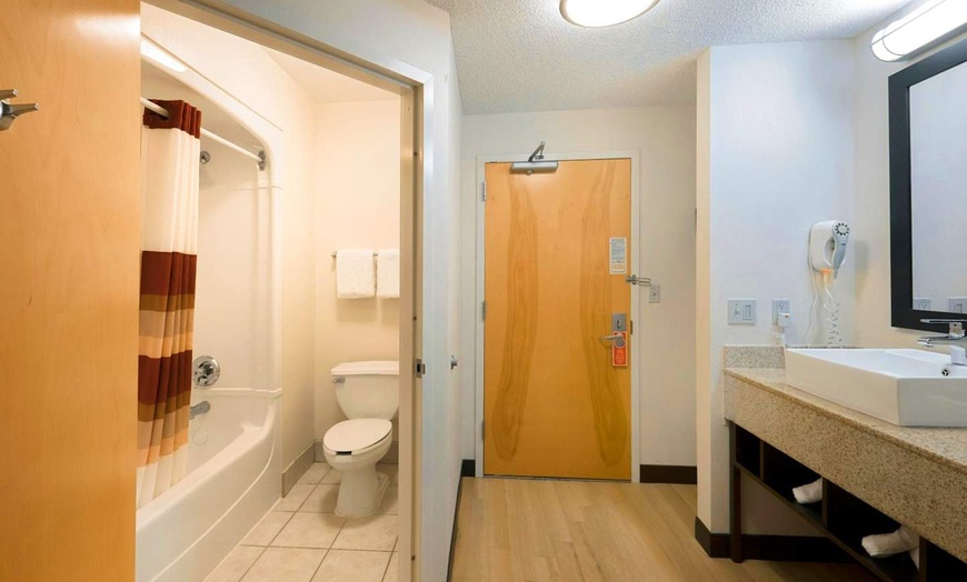 Image 43: ✈ SPAIN | Barcelona - Mariano Cubi Aparthotel Barcelona 4*, 2 night...