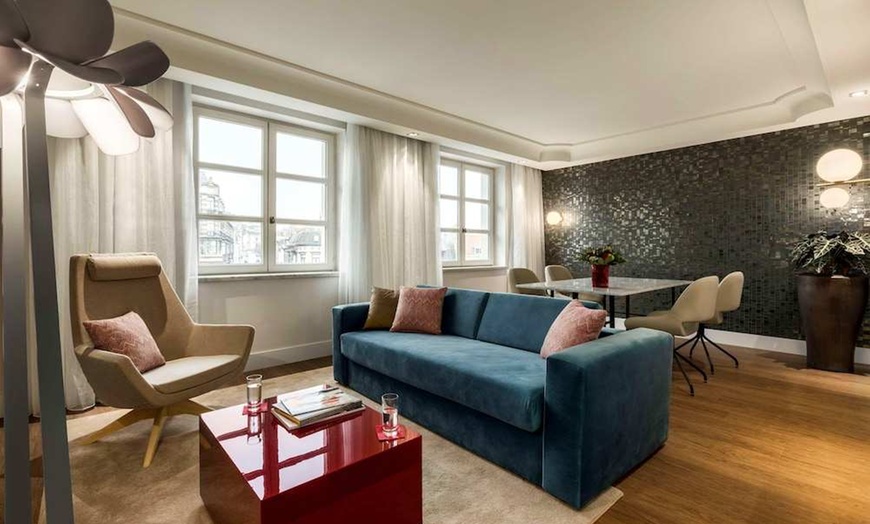 Image 5: ✈ BELGIQUE | Bruxelles - NH Collection Brussels Grand Sablon 4*, 2 ...