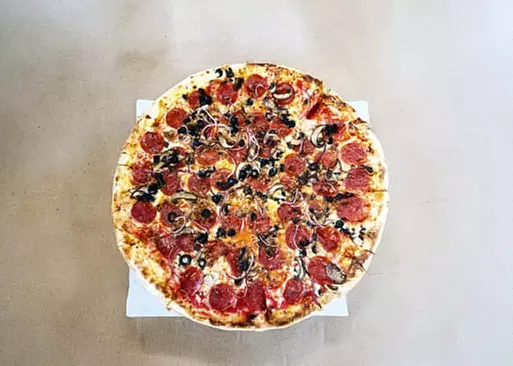 5% Cash Back at Rockets Pizza and Subs