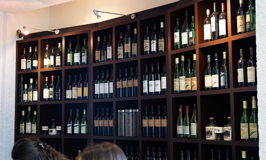 Image 3: Taste of NSW: Snapshot of a state. Wine Tasting in the Hunter