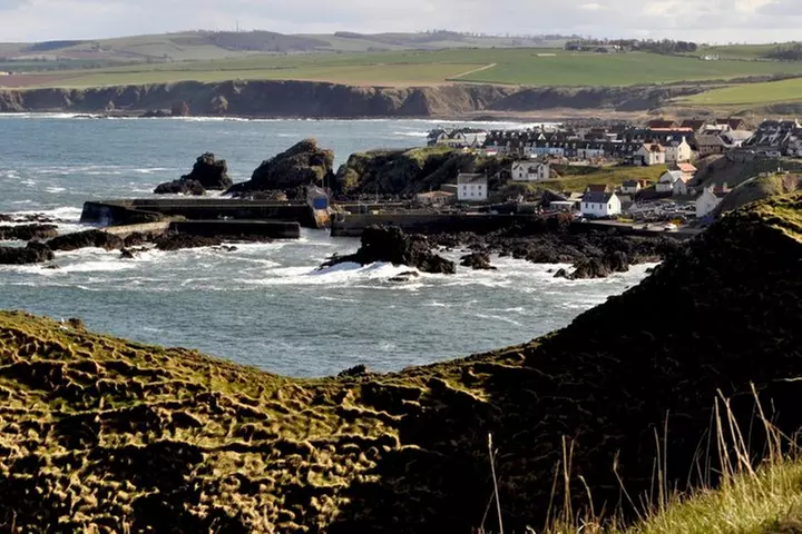 Coastal Kingdoms Day Tour Lindisfarne and Bamburgh Castle - Image 6