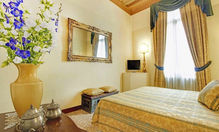 Image 3: ✈ ITALIE | Venise - Palazzo Schiavoni Residenza d'epoca & Suite-Apa...