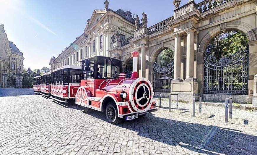 Image 4: Stadtrundfahrt durch Würzburg mit der Bimmelbahn