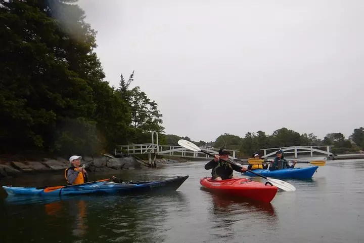 Oyster Farm & Complimentary Tasting Sea Kayak Tour in Casco Bay