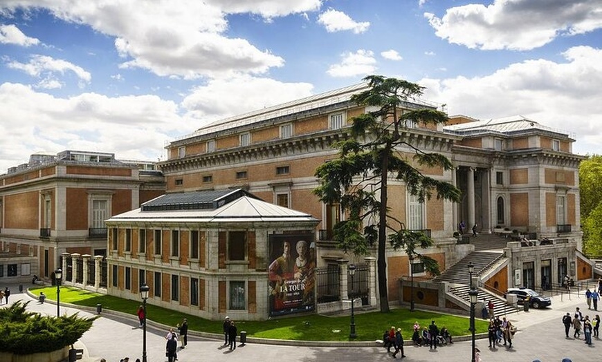 Image 3: PRIVATE VIP: Prado Museum with an Art expert. Tickets & skip line