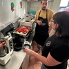 Image 6: Clase de Cocina de Tapas Española con Música de Guitarra en Vivo