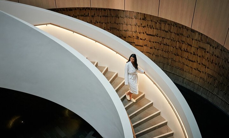 Image 2: Luxury Geothermal Springs in the Mornington Peninsula