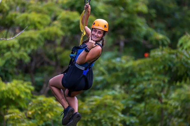 Big Island: 8-Zipline & Suspension Bridge Waterfall Adventure