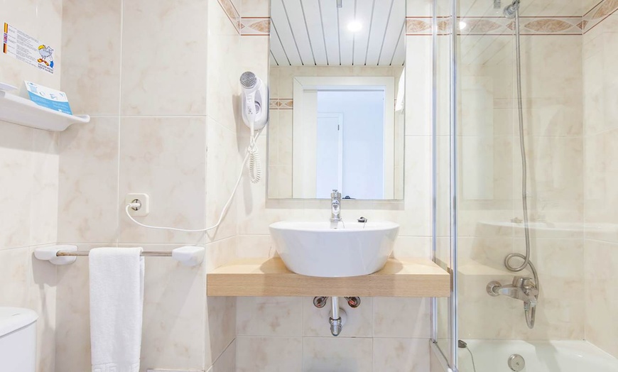 Image 4: ✈ MAJORQUE | Cala Millor - BlueSea Cala Millor 3*, 3 nuit - Tout in...