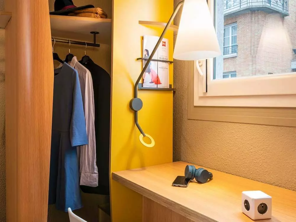 ✈ FRANKREICH | Paris - Ibis Paris Alesia Montparnasse 3*, 1 Nacht -...