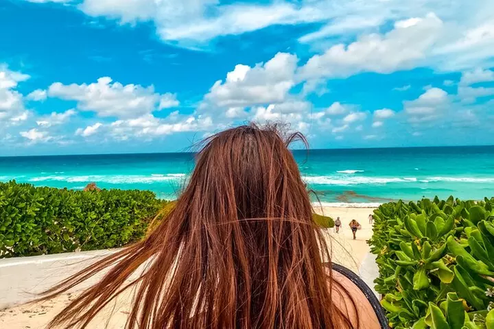 Cancun Shopping Private Guided Tour & City Sightseeing