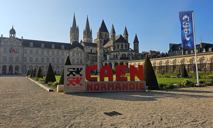 Image 7: Visite à Pied de Caen Spécial Millénaire