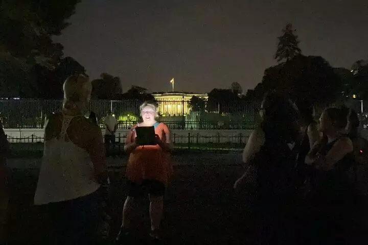 White House at Night: Scandals, Murder, Politics Adults Only Tour
