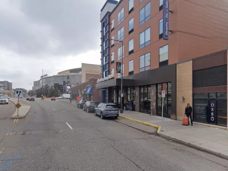Parking at Hampton Inn & Suites St. Paul - Valet Kiosk