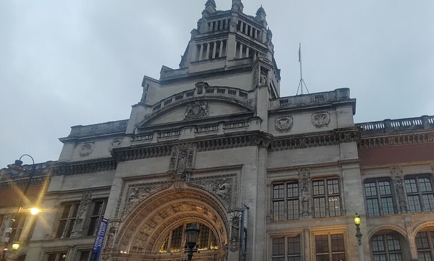 Image 2: Stories in Art London Victoria and Albert Museum Private tour