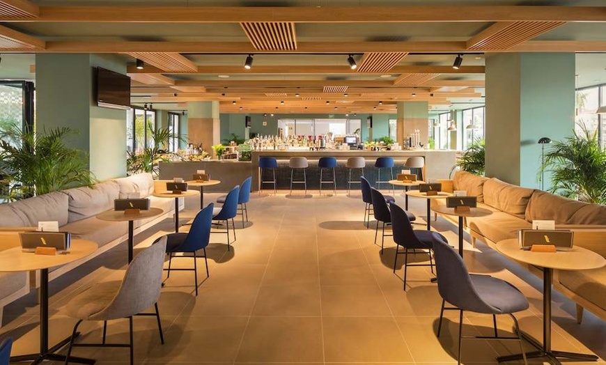 Image 18: ✈ COSTA BARCELONA | Malgrat de Mar - AQUA Hotel Silhouette & Spa - ...