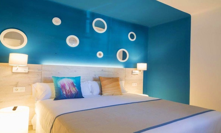 Image 5: ✈ LANZAROTE | Puerto del Carmen - R2 Bahía Kontiki Beach Apartments...