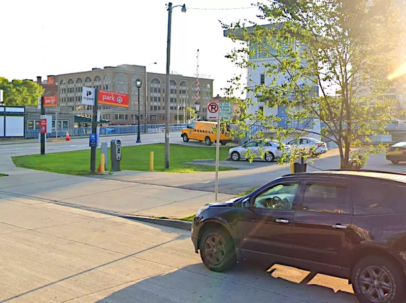 Parking at Impark - 1201 N. Edison St. - Lot #11 - Primary Image