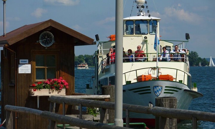 Image 3: München nach Chiemsee und Schloss Herrenchiemsee Privater Tagesausflug