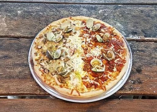 5% Cash Back at Corona Pizza