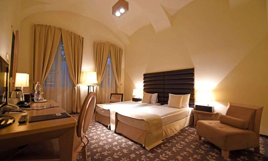 Image 13: ✈ HUNGARY | Budapest - Buda Castle Fashion Hotel 4*, 2 nights - Cit...