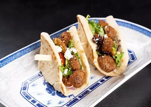5% Cash Back at Temple Street Eatery