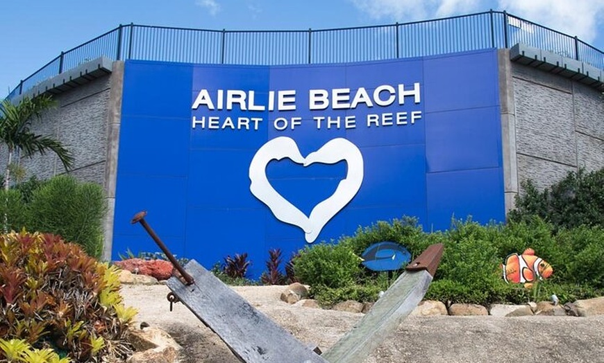 Image 15: One Way Airport Transfer: Proserpine-Airlie Beach (or vice versa)