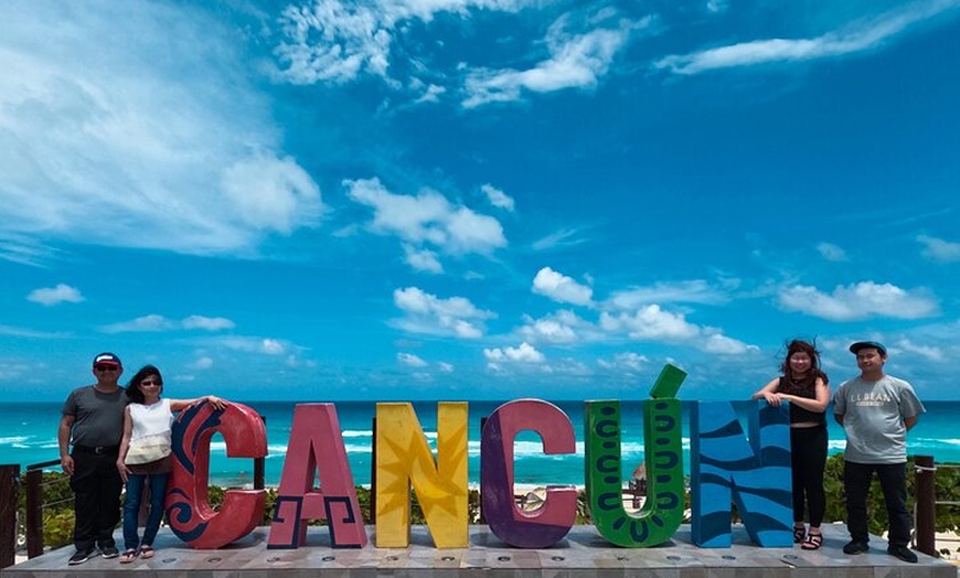Image 38: Private Cancun Food and Shopping Tour with Guide