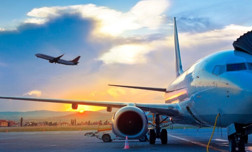 Image 3: One Way Private Transfer to or from Heathrow Airport