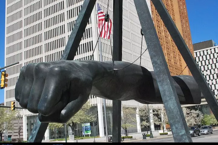 Chauffeured Historic Tour of Detroit with Flexibility - Second Medium