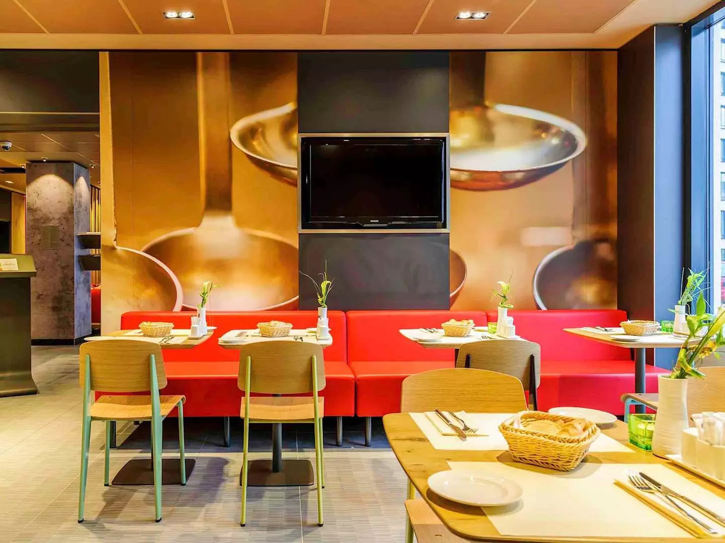 ✈ SCHLESWIG-HOLSTEIN | Hamburg - ibis Hamburg City Hotel 3*, 2 nocy...