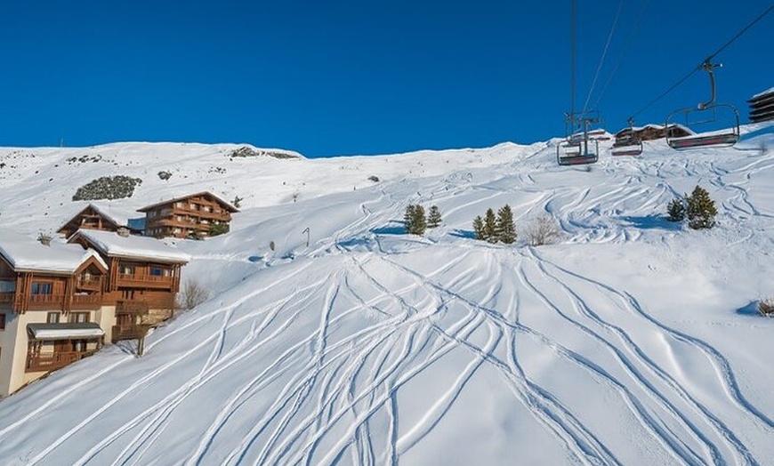 Image 4: Transport en camionnette privée de Aéroport Lyon à La Clusaz