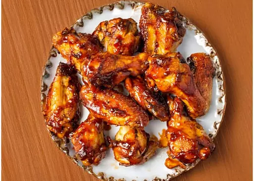 5% Cash Back at Wings Cafe Westport