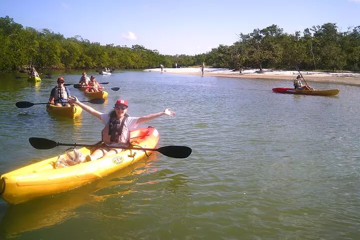 Half Day Kayak or SUP Rental (3hr) - Bunche Beach