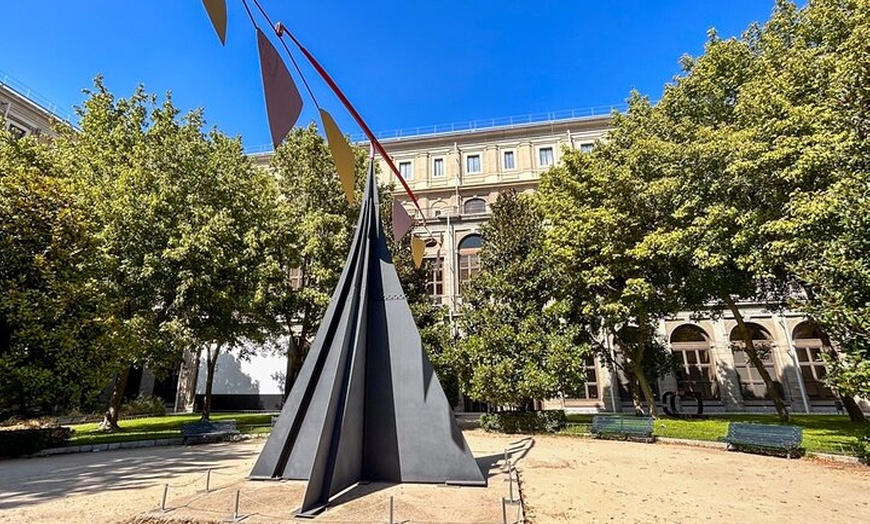 Image 27: Visita al Museo Reina Sofía: Obras maestras con guía local