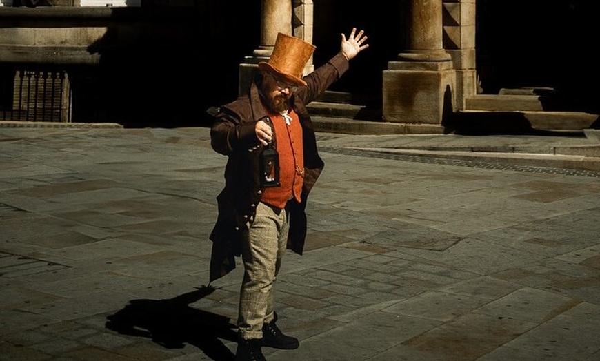 Image 2: Leeds Ghost Tour Explore the Haunting History of Leeds