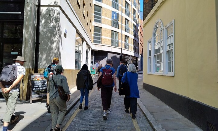 Image 7: Sunday City Hike London - with Borough Market Lunchbreak & Pub