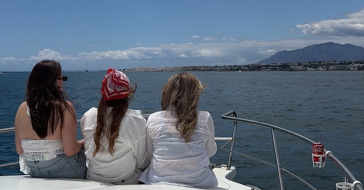 Actividad de avistamiento de delfines en Estepona