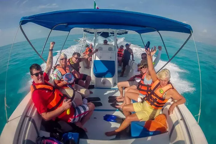 Swim with Whale Shark from Cancun - Primary Image