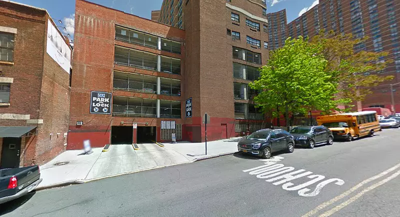 Parking at MPG Parking - Uptown LLC 2 Garage