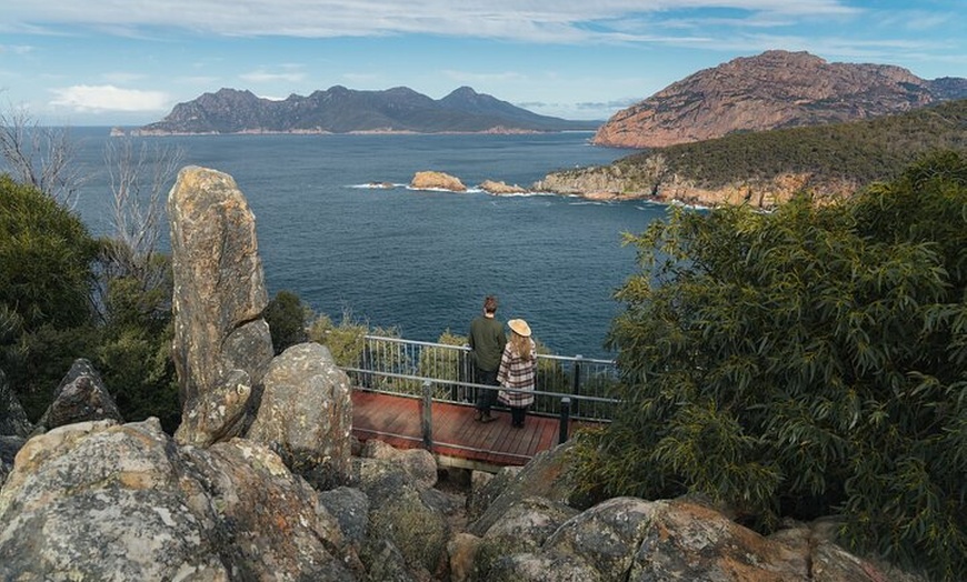 Image 25: 5 Day Island Icons Tassie Day Tour Bundle