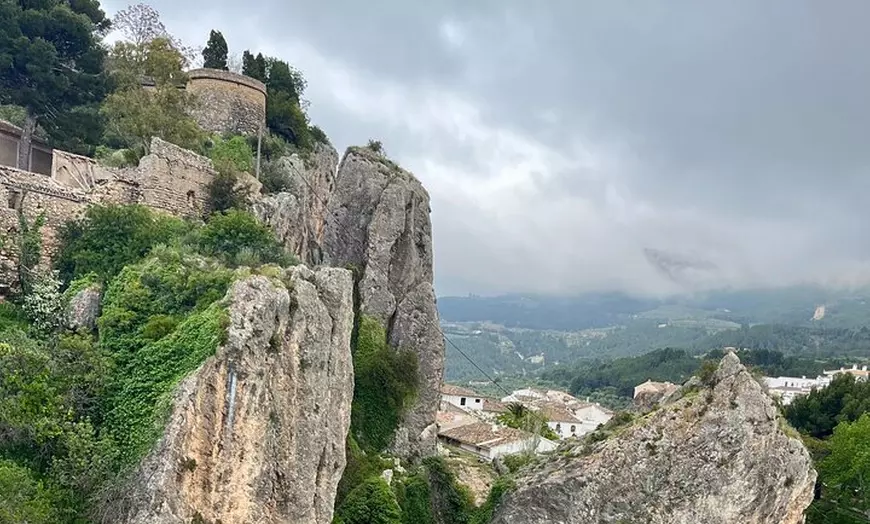 Image 8: Tu Tour Privado en Van Por La Costa Blanca
