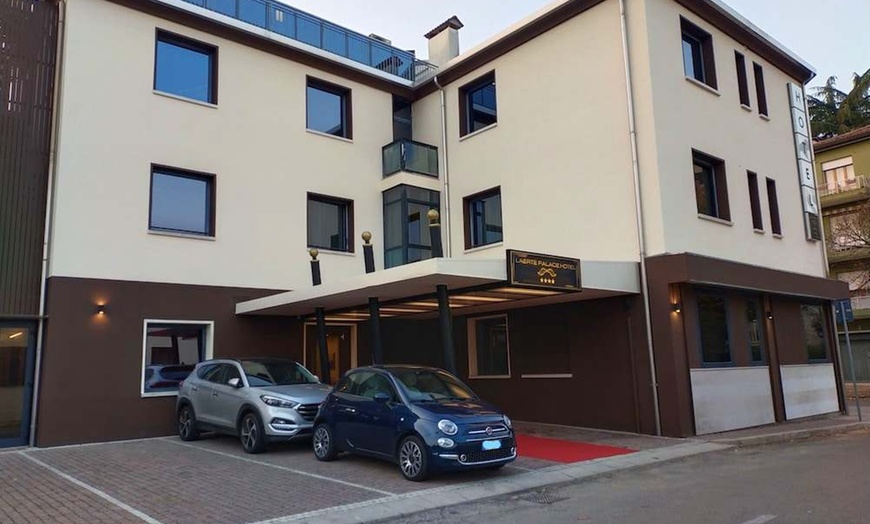 Image 12: ✈ VENETO | Mogliano Veneto - Laerte Palace Hotel 4*, 2 nachten - Ci...