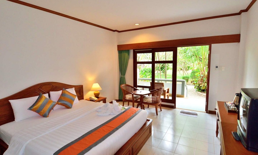 Image 5: ✈ SÜDTHAILAND | Ko Samui - First Bungalow Beach Resort 3*, 5 Nächte...